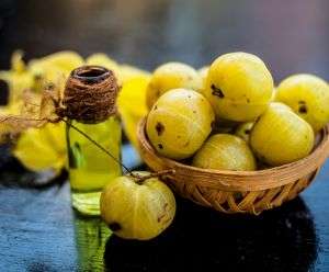 Hair Faster Using Amla